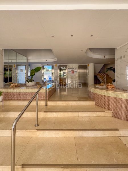 Foto f967bbcc-656f-4c5f-b1a3-cbeba0c4c366. Pis amb piscina a Levante Alto Benidorm