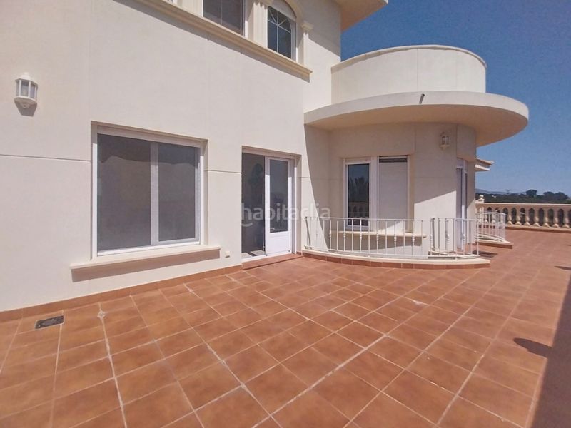 Foto 0aeedaad-2af1-43c0-8fcf-0f24bb6b1398. Chalet en Levante Alto Benidorm