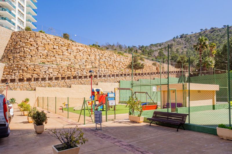 Foto f81eb3c9-4c56-49e8-a93c-ce56dadec5d2. Piso en Levante Alto Benidorm