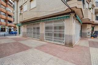 Lloguer Local Comercial a Pueblo-Ubanizaciones