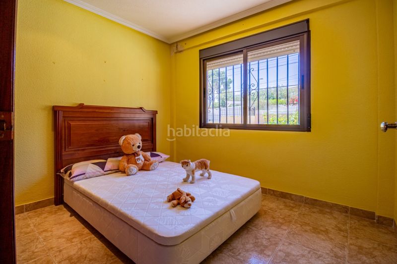 Foto 9986f9dd-e5d5-4523-99d7-f9e9347515f4. Xalet amb calefacció aparcament piscina a La Nucia Pueblo Nucia (la)