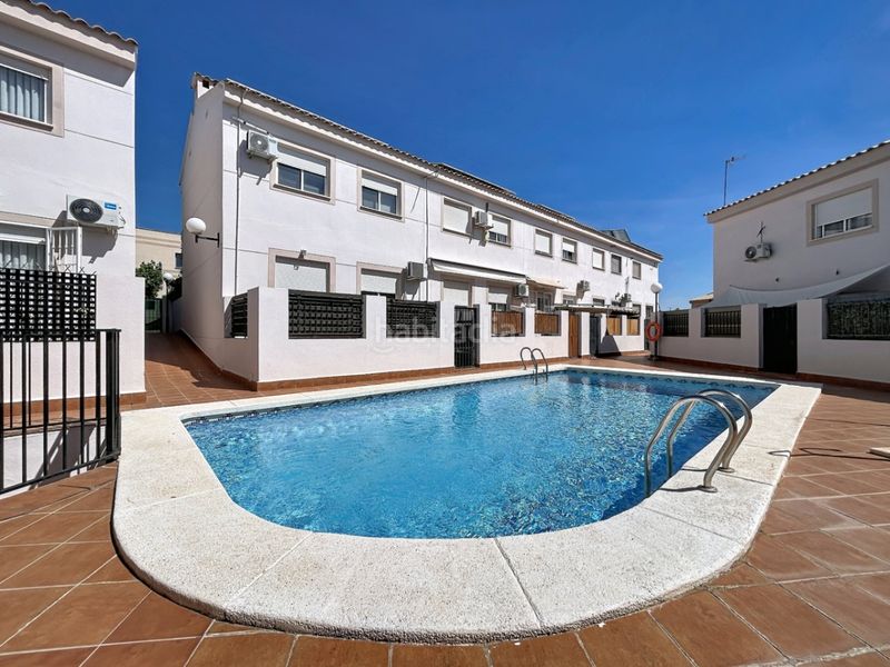 Foto 36b0bfc1-7aa0-4c7b-bcd3-196695c6c31a. Casa amb aparcament piscina a Casco urbano Polop