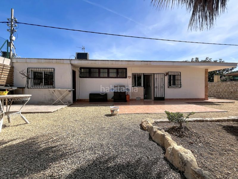 Foto bc4fb1f0-9878-448c-8d6f-c5c0ab0cf5f5. Chalet en Levante Alto Benidorm