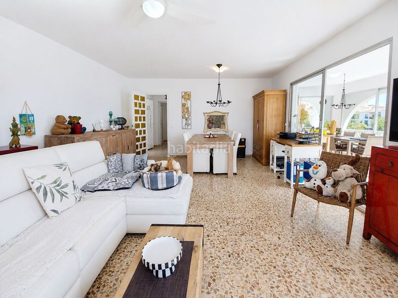 Foto ee8b7405-bb86-42ea-953e-c9298c4c4252. Chalet en La Nucia Pueblo Nucia (la)