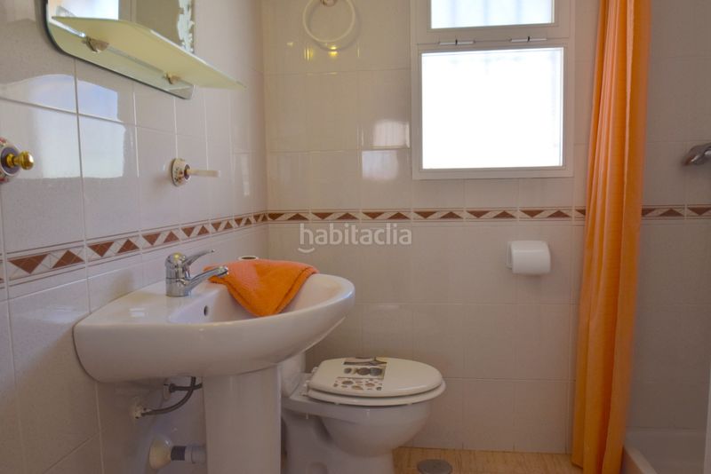 Foto 7875a5c3-56b8-4ead-af48-d7016a9e8074. Casa adossada amb aparcament piscina a La Nucia Pueblo Nucia (la)