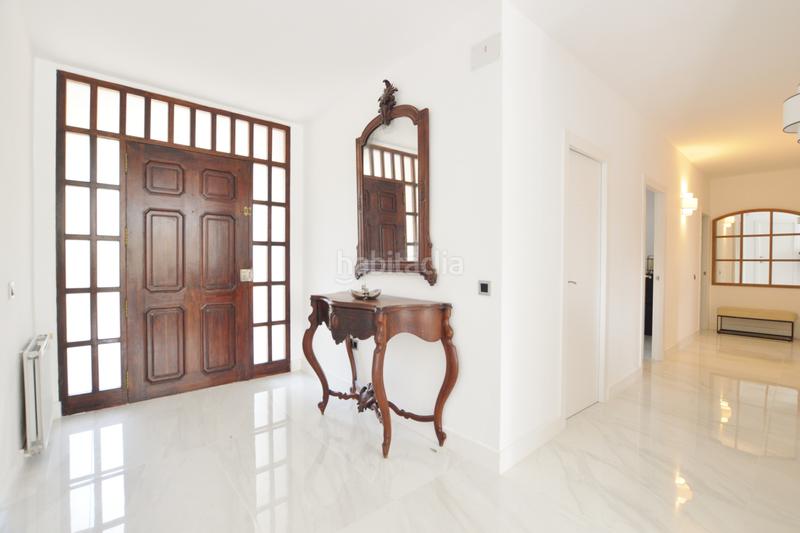 Foto 08393704-84cb-4f57-96d2-f0cccb07913e. Chalet with fireplace parking pool in Centro-El Castillo Sagunt