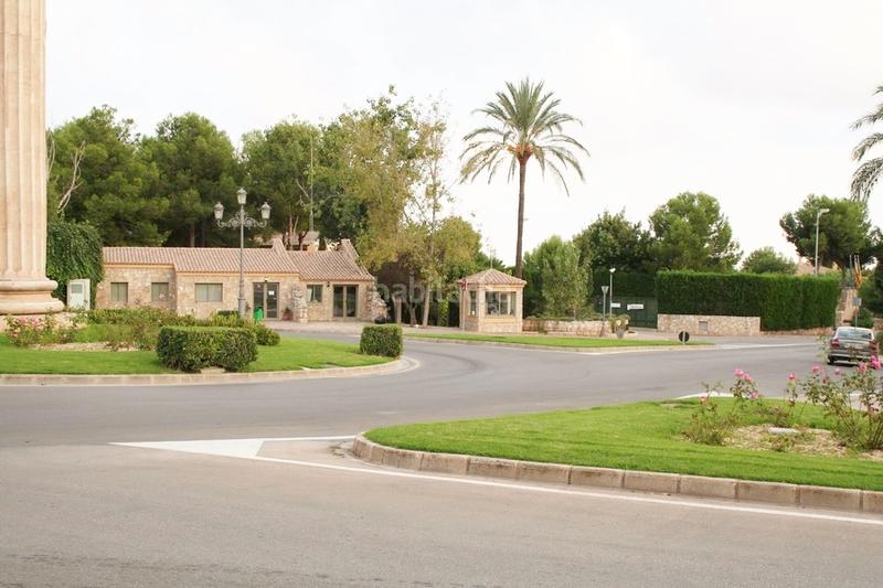 Foto 861565a8-6cd5-4ecb-93c4-fcdd733f2a4e. Chalet with fireplace parking pool in Centro-El Castillo Sagunt