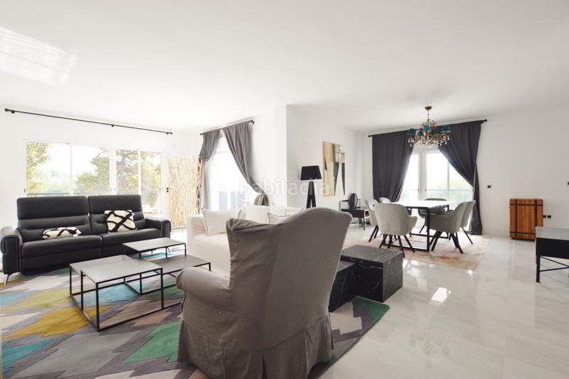 Foto 978cb66f-e55e-49dd-9df2-c16c486d404c. Chalet with fireplace parking pool in Centro-El Castillo Sagunt