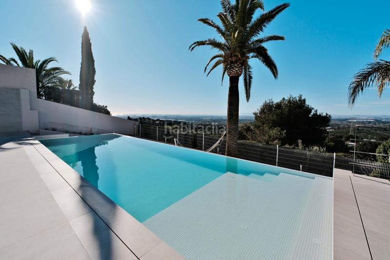 Foto c7ba3dc0-31c3-40ef-b232-83125e92c727. Chalet  de diseño con excelentes vistas en Centro-El Castillo Sagunt