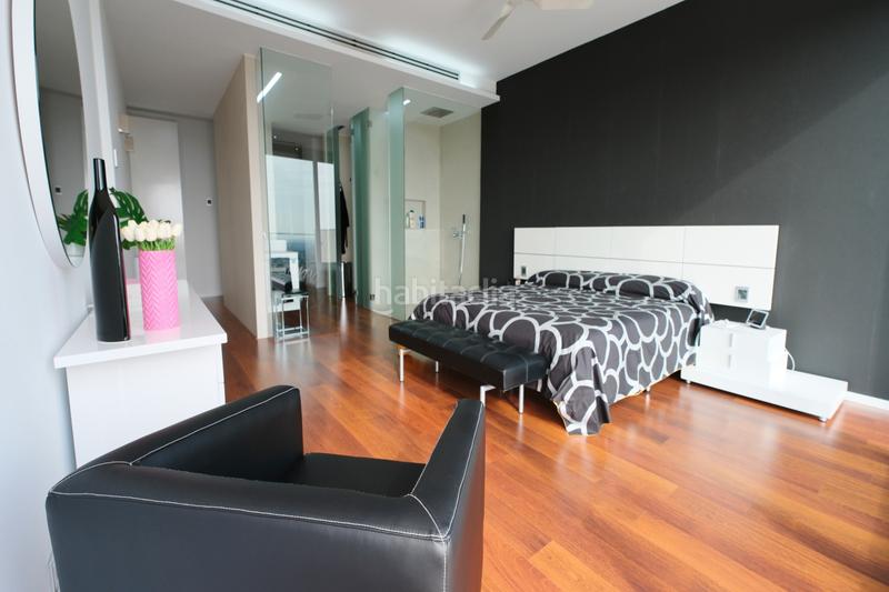 Foto eefd4348-41bc-472c-b0aa-b38138576ef0. Chalet  de diseño con excelentes vistas en Centro-El Castillo Sagunt