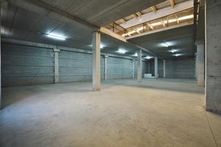 Fabrikhalle  Avinguda collidors 3r. Nave en puzol