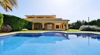 Miete Chalet in Alfinach - Monasterios. Chalet en alquiler en monasterios