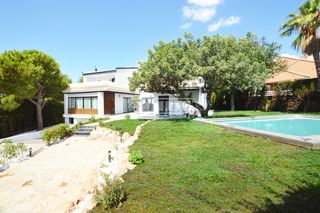 Affitto Chalet in Alfinach - Monasterios. Chalet amueblado en alquiler en la urbanización los monasterios