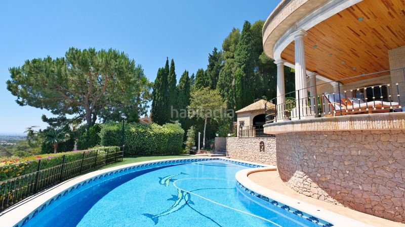 Foto 6b7b4c03-56c3-44e1-98ca-9dab64b34fd6. Xalet amb xemeneia calefacció aparcament piscina a Sagunt