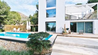 Miete Chalet in Centro-El Castillo. Chalet reformado en alquiler amueblado en los monasterios