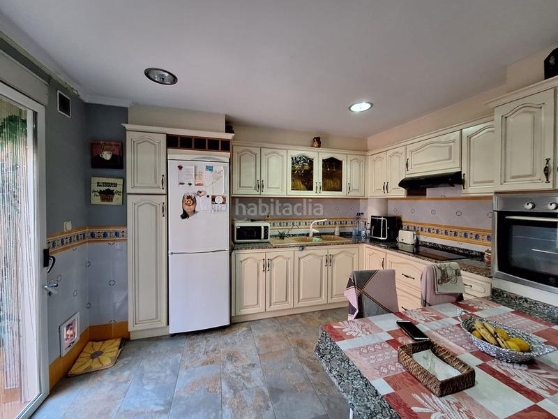 Foto e2229493-acca-424a-a29a-b48c047cab86. Casa  en El Alborgí Paterna