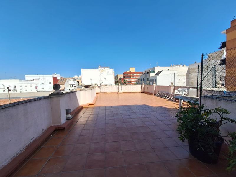 Foto f9eb0d93-08b5-421c-a36f-205bbadf4bea. Casa  en El Alborgí Paterna