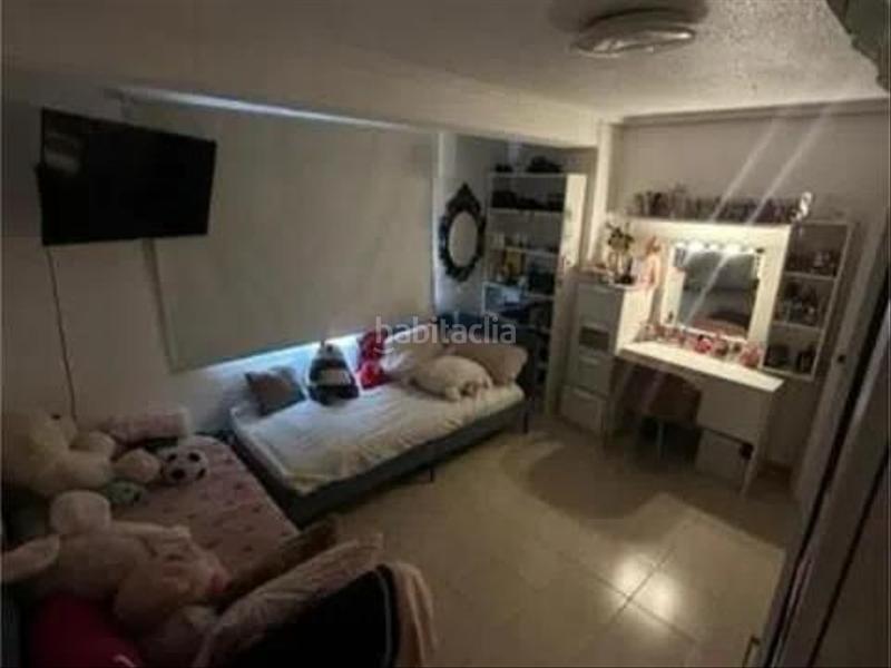 Foto dabd70ba-bbdb-484a-ac64-ce9d0da370dc. Etagenwohnung in Torrefiel Valencia