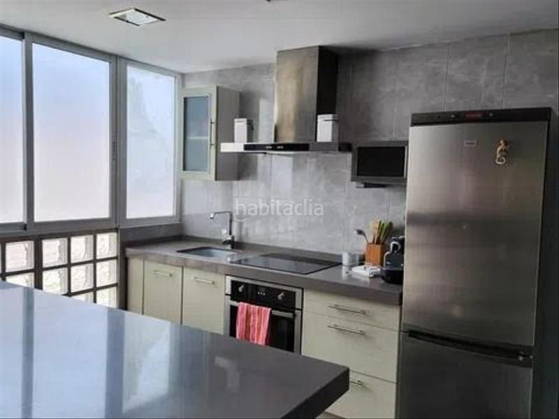 Foto edda021d-294e-4a35-a027-ef874a0ff2f9. Pis a El Cabanyal-El Canyamelar Valencia