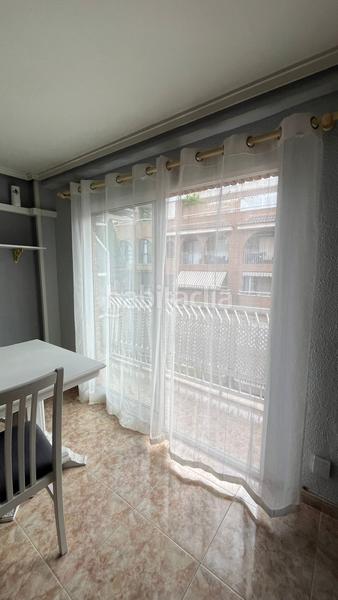 Foto 9e21e732-35ae-46c1-8708-ba4da3e9e9af. Appartamento in Torrefiel Valencia