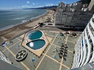 Pis a Racó. Es un 8 altura  primera línea de mar, estudio de 36 mtrs con 1 h