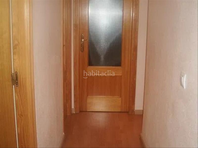 Foto df6ee24d-1974-4358-92c1-422b2d1a4249. Pis a Centro Xirivella