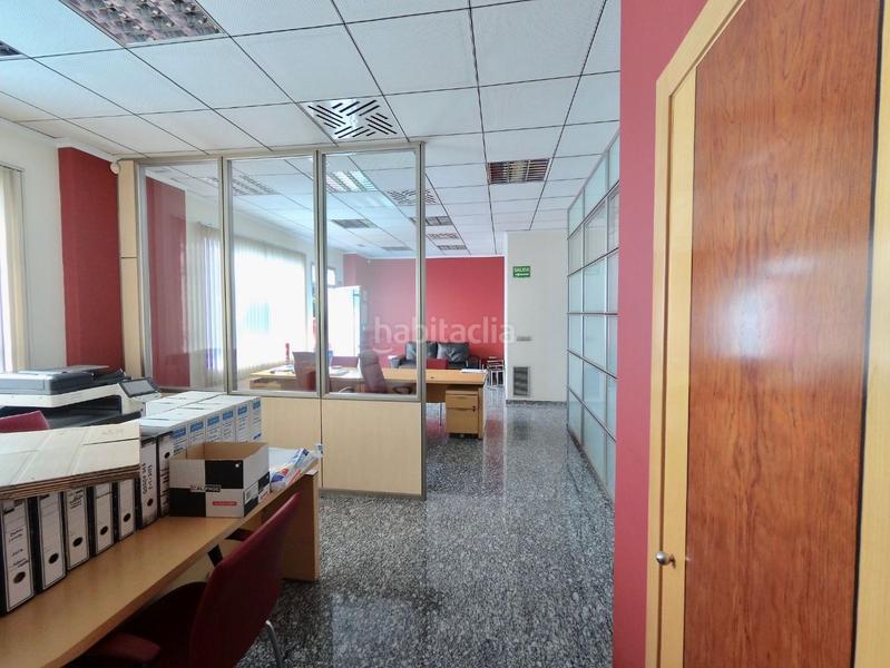 Foto cf2598e1-f3e6-4a18-aef6-5d6a47e76848. Miete büro in Catarroja