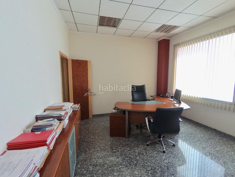 Foto ed4ba580-9b16-4232-8e40-2763e2efd207. Miete büro in Catarroja