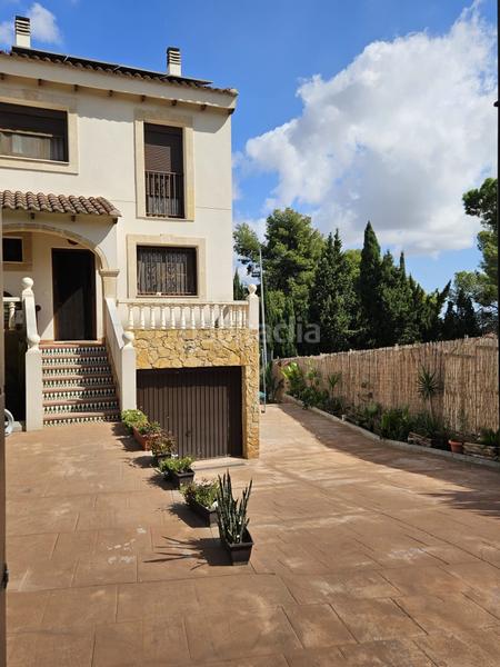 Foto d3010150-3131-4be0-b5db-9fad7bfdf0e6. Reihenhaus in El Vedat - Santa Apolonia Torrent