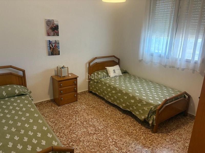 Foto 0203f53d-3722-4f59-ac47-d75bee77bb35. Casa amb piscina a Godelleta