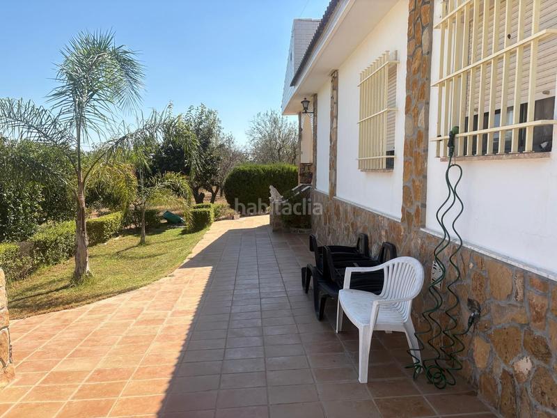 Foto 4e07f59b-50ba-4baf-ad0c-c97edec02f4e. Casa amb piscina a Godelleta