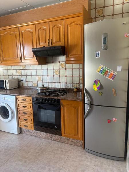 Foto b1c2b5d3-7040-44ff-a689-3cfe41fb0e4c. Casa amb piscina a Godelleta