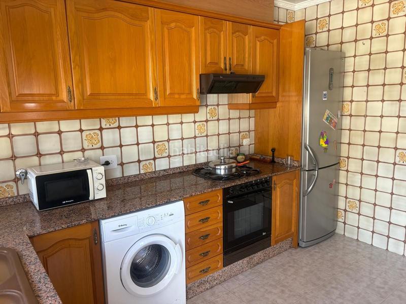 Foto d7a395ab-ff5d-42fd-a251-9a7657014269. Casa amb piscina a Godelleta