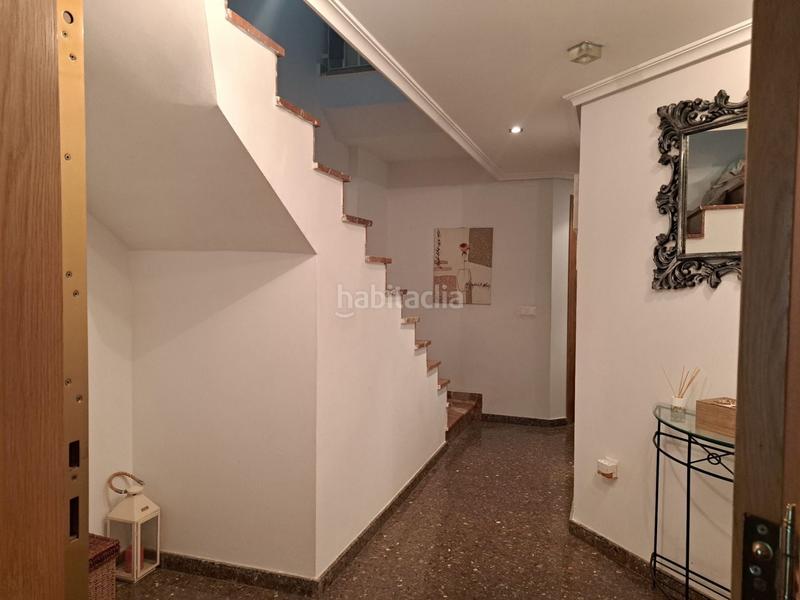 Foto 286b7be6-652d-4c27-a2ba-4bdd17ee85b8. Duplex in Aldaia