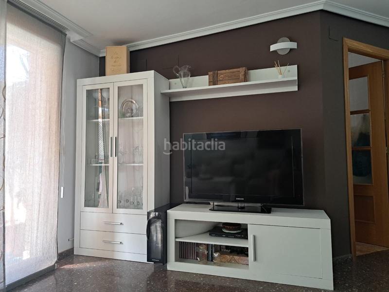 Foto c2bc87f5-b4c8-4a51-b7e2-1e90bb869c30. Duplex in Aldaia