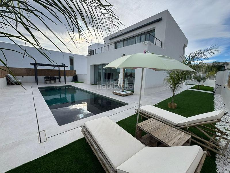 Foto 8cf0164c-6812-4606-9b38-eca94a938dec. Rent house with pool in El Vedat - Santa Apolonia Torrent