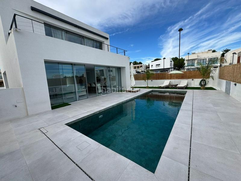 Foto d68aafd9-4d8f-4c35-a0cf-8f3f27dfa948. Rent house with pool in El Vedat - Santa Apolonia Torrent