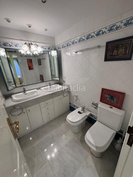 Foto 91151aa1-f0e3-43a7-b386-8c44d0354a31. Pis a Zona Avenida al Vedat Torrent