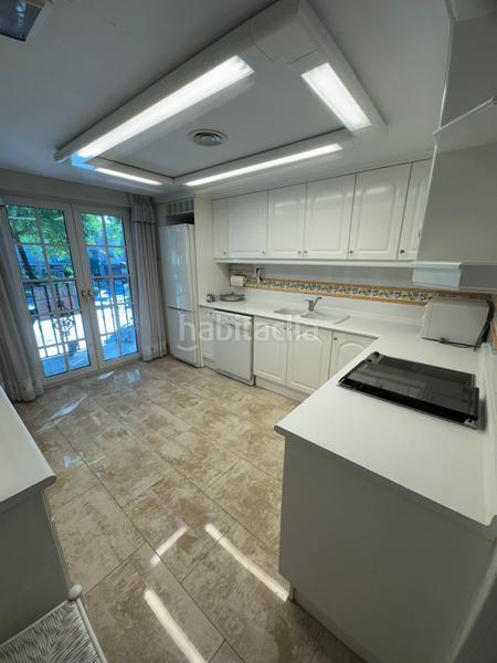 Foto ae873a14-90e9-44f6-85f5-90cdd2f2f79d. Pis a Zona Avenida al Vedat Torrent