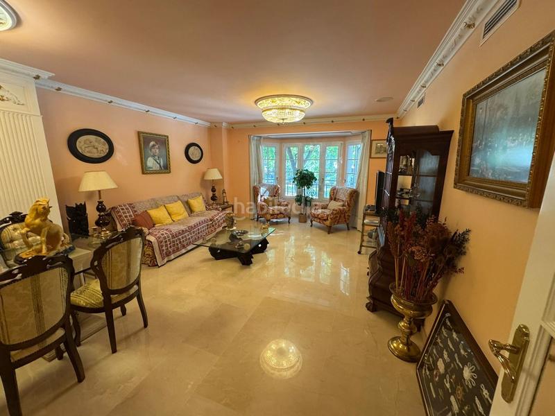 Foto f4904f4d-14ca-4347-ba0d-66e2911bf8c2. Pis a Zona Avenida al Vedat Torrent