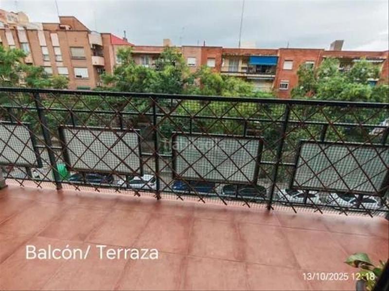 Foto 313bff13-f9e8-4729-a6d8-386ff54ba01c. Piso  a unos pasos del jardin del turia en Les Tendetes - Avenida Burjassot Valencia