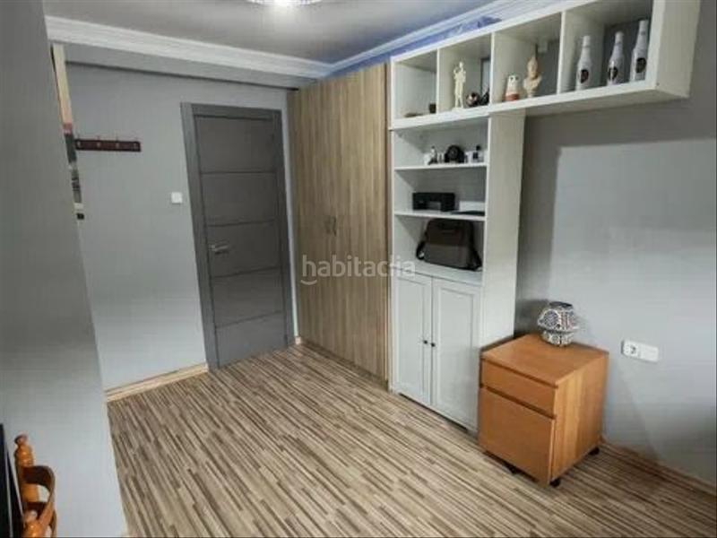 Foto 4c7e859a-5345-4914-9eb8-9405abd2f779. Piso  a unos pasos del jardin del turia en Les Tendetes - Avenida Burjassot Valencia