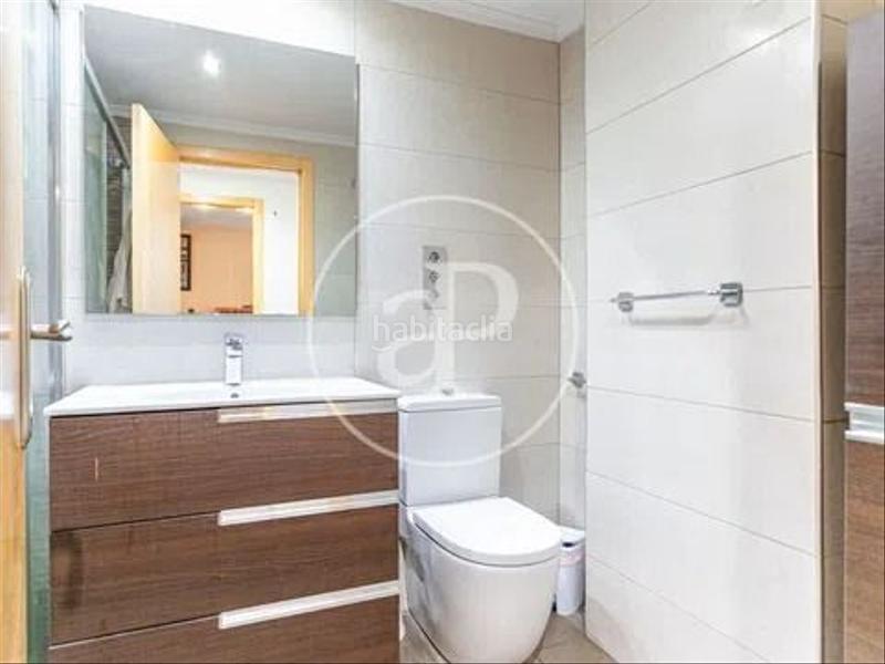 Foto cc6ba112-4d26-47f1-af6b-296f823a5d98. Piso  a unos pasos del jardin del turia en Les Tendetes - Avenida Burjassot Valencia