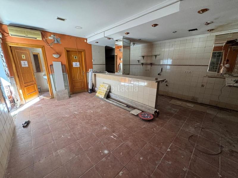 Foto 899d44f4-8fce-4ce0-8685-348e7bc2ca17. Lloguer local comercial a Parc Central Torrent