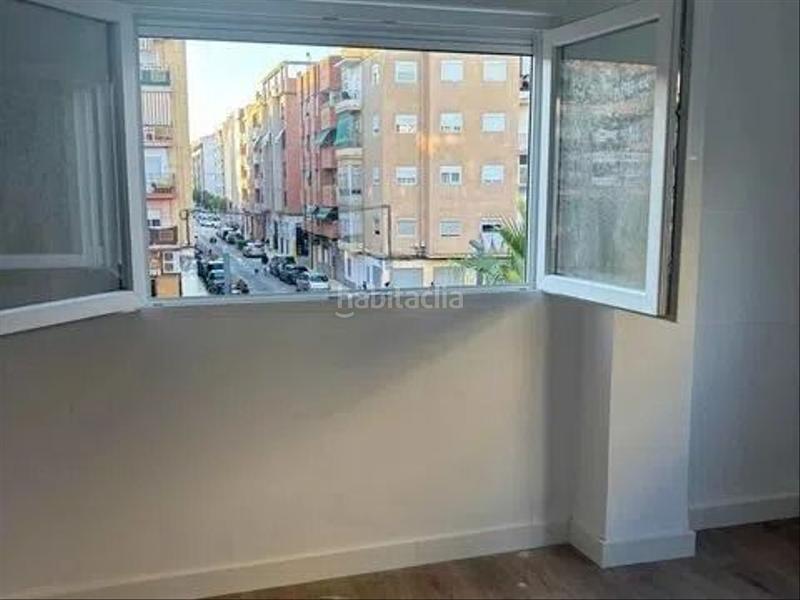 Foto 6d2b1711-80aa-4fb0-b508-ff623c3f2012. Appartement dans Catarroja