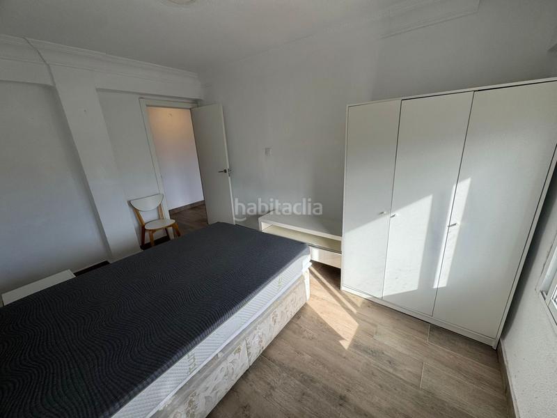 Foto 15ac9fad-e608-4016-93eb-71f2f03f490a. Miete etagenwohnung in Na Rovella - Hermanos Maristas Valencia