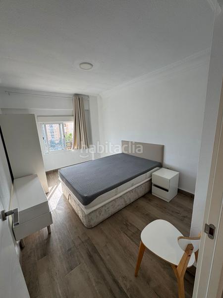 Foto 55dc59b8-bd5f-4c43-8c95-22411add2ee7. Miete etagenwohnung in Na Rovella - Hermanos Maristas Valencia