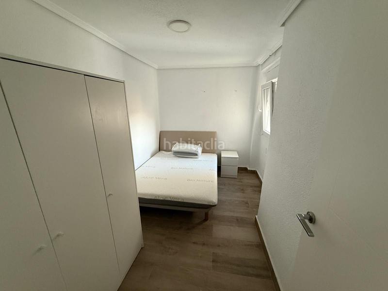 Foto 2db9c7a4-3c65-4e89-808a-5ebb5ee57352. Rent flat in Na Rovella - Hermanos Maristas Valencia