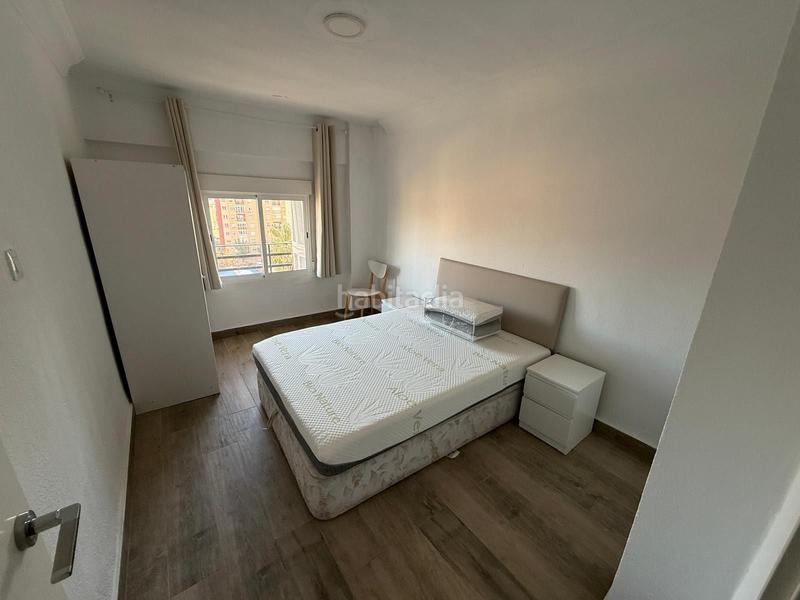 Foto 4dbc2077-c712-4fd0-bf4b-f47b2166a6a5. Rent flat in Na Rovella - Hermanos Maristas Valencia