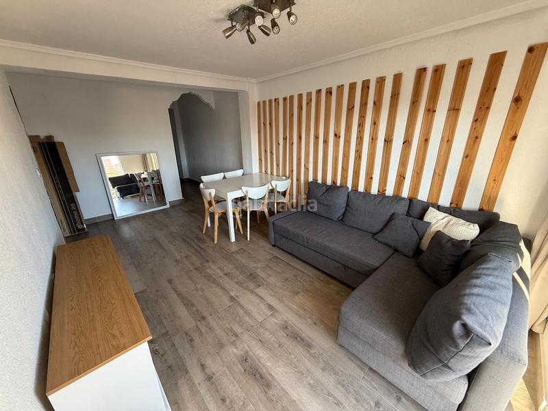 Foto d40c5e4a-2809-4a79-b7a5-e373e3dee1bc. Rent flat in Na Rovella - Hermanos Maristas Valencia